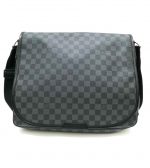 ルイヴィトン ダミエグラフィット ダニエルGM 買取