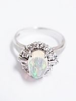 プラチナ オパール付きリング 買取