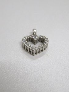 査定前にできるダイヤモンドのお手入れ