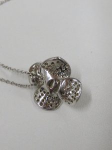 ダイヤ付きジュエリーの査定について