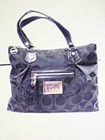 コーチ　アウトレット　買取