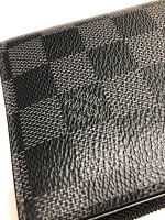 ダミエグラフィット