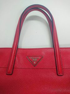 プラダ 高価買取