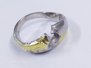 K18、Pt900コンビリングの買取