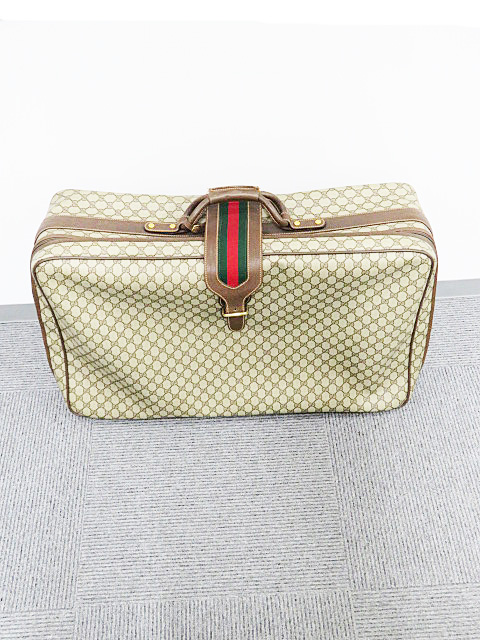 グッチ 衣装ケース 買取