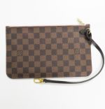 ルイヴィトン ネヴァーフル ポーチ