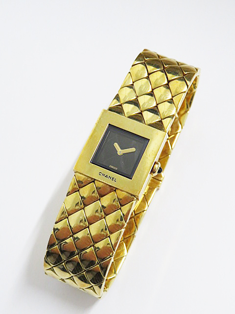 シャネル　マトラッセ　金　買取